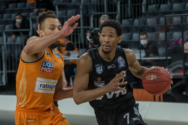 斯托尼的亮 斯托尼的亮