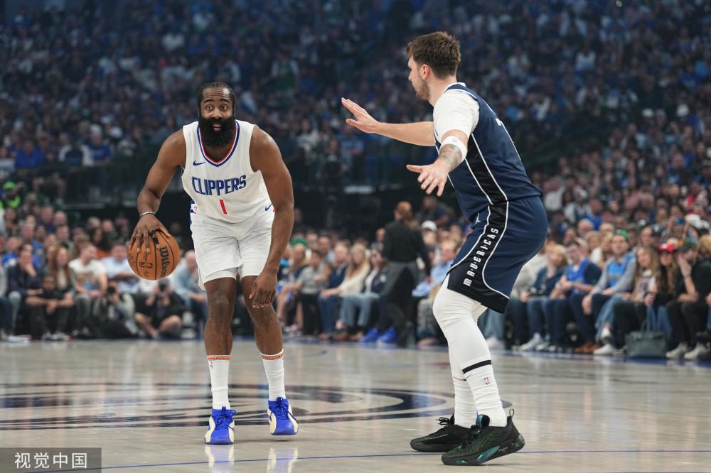 击败对手的 击败对手的